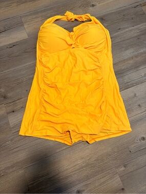 One piece halter top bathing suit 4XL yellow new in bag